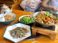 -民食香·腊排骨野生菌美食(木府店)