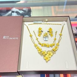 -周生生Chow Sang Sang(天津恒隆广场店)