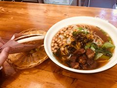 -菲哥麻辣烫(贵山小区店)