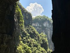 -龙水峡地缝景区