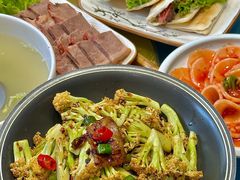 -乔家小院•本地小海鲜•非遗驴肉(万年泉路店)