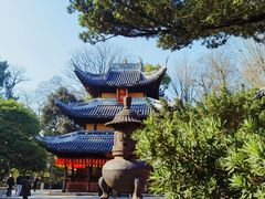 -龙华寺