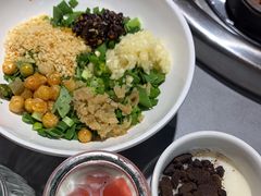 -吃城都·鱼蛙火锅(西玉龙街店)