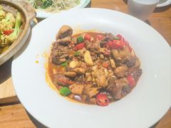 -红胖胖龙虾王·本地菜