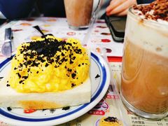 黑松露炒蛋多士-華人 華星冰室(氹仔 店)