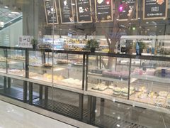 面包甜点陈列柜-拉那巴米 蛋糕定制(世纪东方广场店)