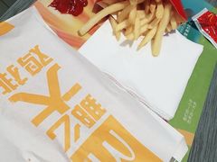 -麦当劳(民盈·国贸城店)