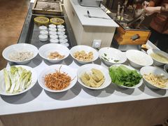 -百荷园蔬食自助餐厅(德辉广场店)
