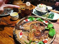 -老滇山寨•云南特色菜•地方菜•民族风情歌舞表演(金碧店)