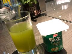 -上海滴水湖皇冠假日酒店