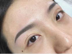 -莲姿娜半永久纹眉皮肤管理