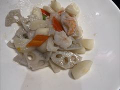 -川流不息·地道川菜·小龙虾(新松江路店)