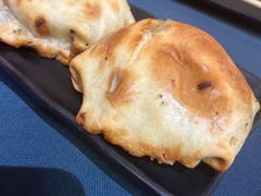 新疆烤包子-伊带伊路新疆美食府(呼家楼店)
