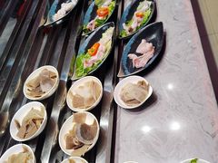 -新艺自助美食城(中山路店)