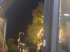 -鹏城人家海鲜酒家·23年老字号(较场尾店)