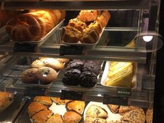 -星巴克(浦东机场T2到达店)