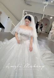 -艾米丽婚纱礼服