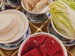 -欠火锅·水牛毛肚·团建聚餐·生日宴(何山路店)