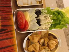 -沙胆彪炭炉牛杂煲(上海日月光广场店)