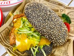 猪扒包-动哒餐室•港式茶餐厅(顺义华联店)