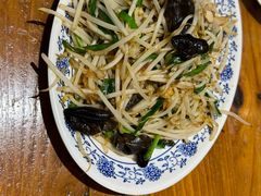 -老天桥酱肉烧饼夹肘子(天桥店)