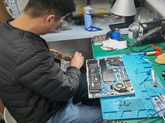 -华硕电脑ROG玩家国度·售后维修中心(虹桥天街店)