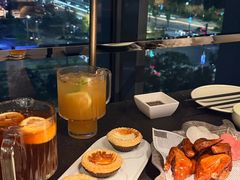 -蝴蝶里·粤菜·点心(滨江龙湖店)