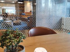 -蔚来中心(北京中关村店)