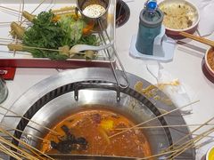 -宏姐串串香(宏伟路店)
