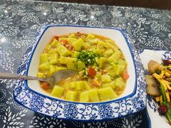 -记忆湘菜馆(芙蓉镇店)