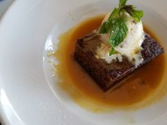 -Lake Hawea Hotel