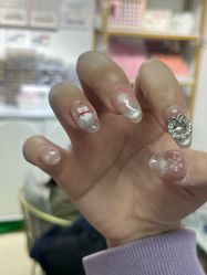 -尤米一站式美甲美睫