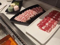 -海底捞火锅鲜切牛肉主题店(长寿路店)