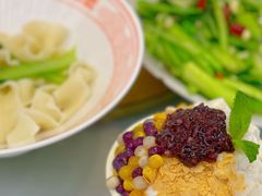 -阿瓦山寨·湘菜现炒·剁椒鱼头王(咸阳总店)