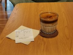 -ZING COFFEE 镜咖啡