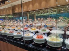 面包甜点陈列柜-大鹏饭店·金陵家宴(奥体中心店)