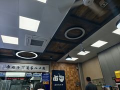 -陇上全荟兰州传统牛肉面(延吉路店)