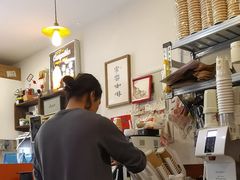 -椿树咖啡