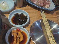 -汉城烤肉·黑金冠(华山路店)