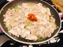 -何师烧烤·香辣蟹·川菜·30年老品牌(太古里旗舰店)