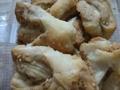 鸭尾酥-生活林(河北路店)