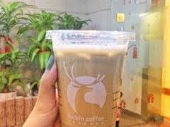 -瑞幸咖啡(丰盛町店)