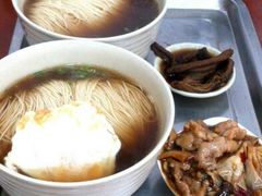 香菇肉片面-伟记奥面馆(养育巷店)