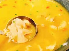 -霄汉牛三鲜湖北砂锅菜(万松园2店)