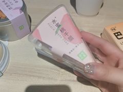 -奈雪的茶(百盛店)