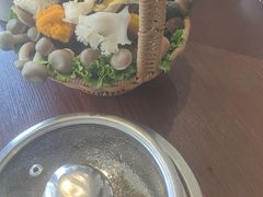 -东海怡品海鲜豆捞(舟宿夜江店)