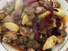 -苏莱特色牛骨滩羊手抓馆(长城东街总店)