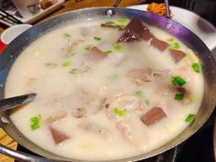-吴越荣记苏州菜·松鼠桂鱼100%活鱼现做(斜塘老街店)