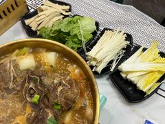 -云晓光头烧烤吧(德平路店)