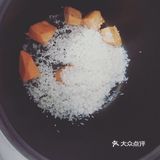 具有养胃功效又好喝的红薯粥